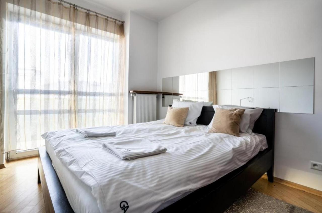 Golden Apartments Warsaw - Big And Bright Apartment In Platinum Towers- Browary- Grzyb61A Exterior foto