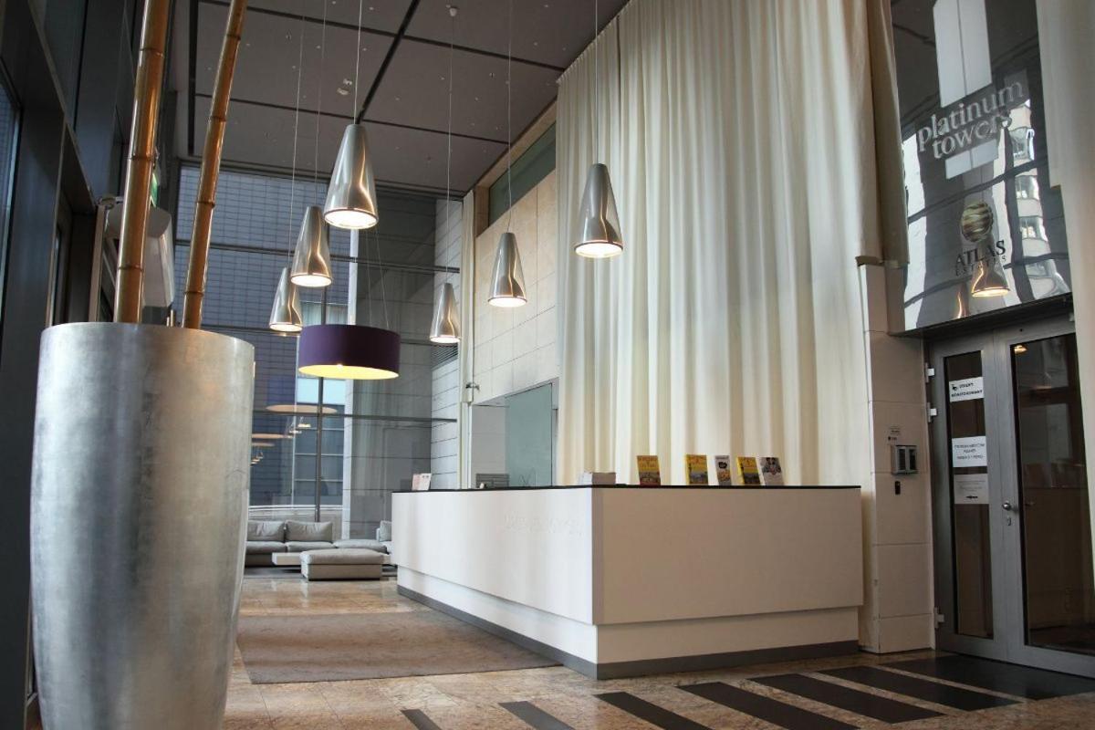 Golden Apartments Warsaw - Big And Bright Apartment In Platinum Towers- Browary- Grzyb61A Exterior foto